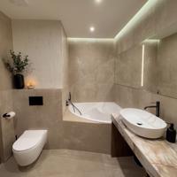 Koupelna influencerů Luboše & Jana